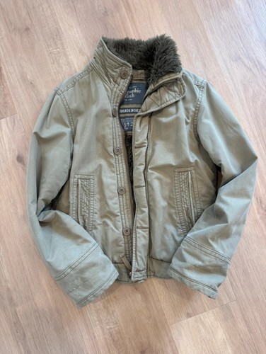 Abercrombie fitch adirondack - &,