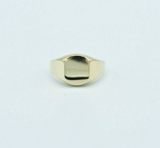 Medium Shiny Signet Ring Real