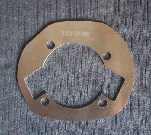 Lambretta cylinder base - lambretta,