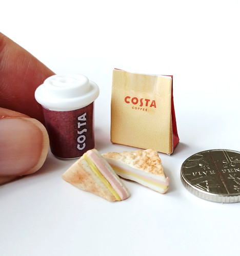 Dolls house miniature - house,