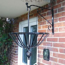 Wrought iron 18in  hanging