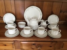 Royal Doulton Caprice Tea Set 22pce