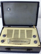 Vintage Vidor CN426 Portable