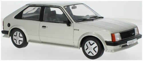 Model car group opel - model, 1/18