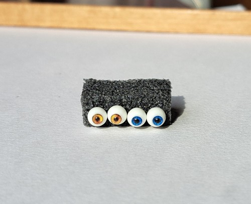 Tiny miniature 5mm - miniature,