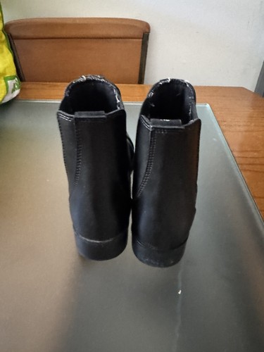 Requisite horse riding boots - requisite,