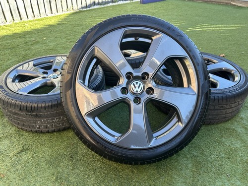 Genuine volkswagen golf - 4,