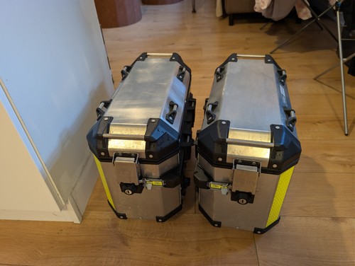 Givi trekker outback 37l - givi,
