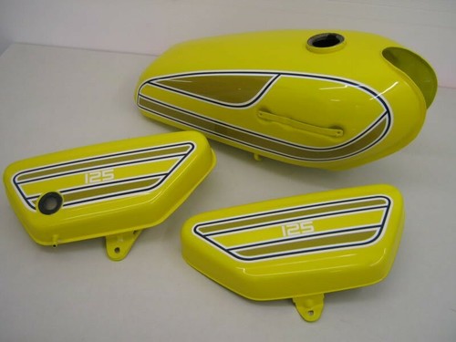 Decal kit suitable - suitable, for