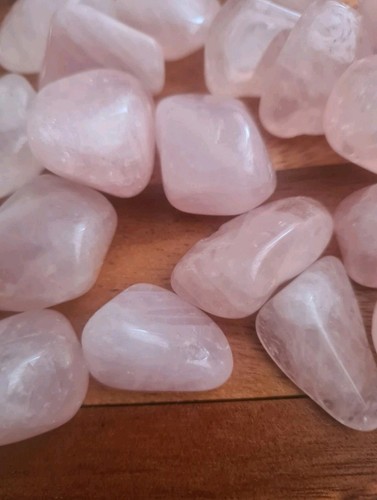 Natural rose quartz tumbled - rose,