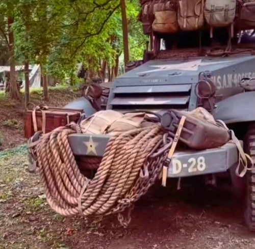 Scale model tank - tank, cable