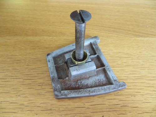 Antique smoothing plane - antique,