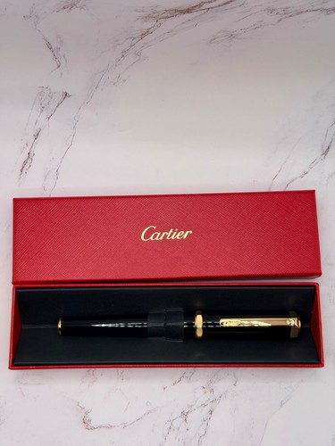 Cartier gold signature santos - gold,