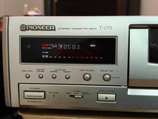 Pioneer cassette deck T-07S