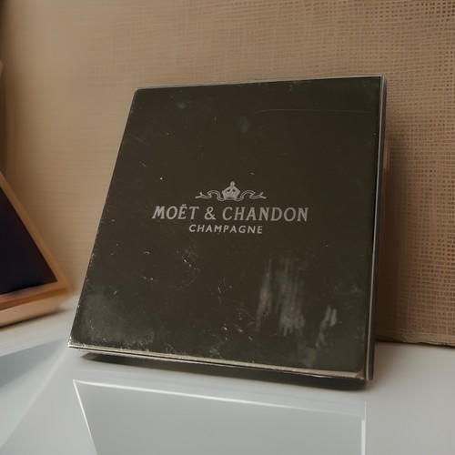Moet chandon champagne - moet, &