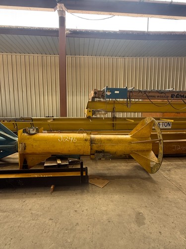 Used ton freestanding base - 2,