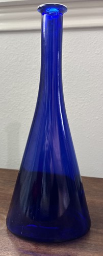 Vintage cobalt blue glass vase - glass,