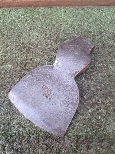 Vintage hatchet axe head - axe,