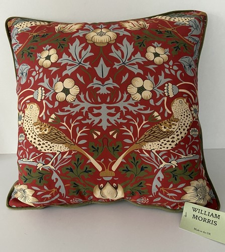 William morris strawberry - morris,