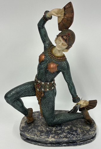 Academy collection figurine - academy,