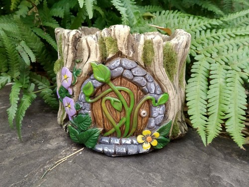 Decorative fairy door pot - fairy,