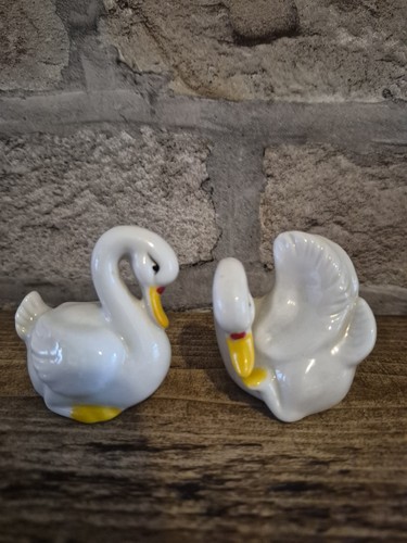 Vintage movitex pair swans - vintage,