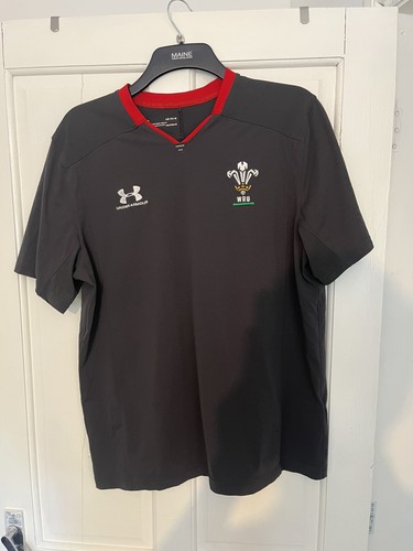 Wales rugby shirt - shirt, size