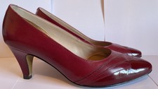 Van Dal Vintage Court Shoes - Pegasus style name -  Ex Cond -  (c1988) - Size 5