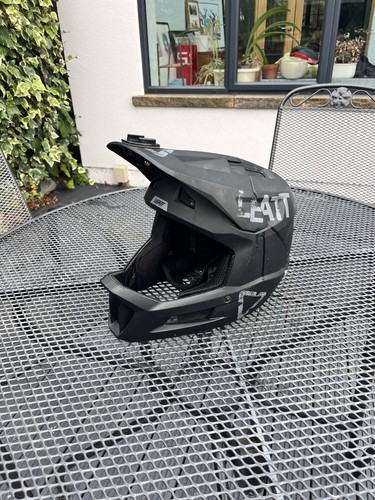 Leatt gravity full - leatt,