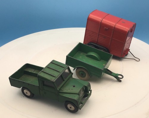 Dinky corgi land rover 109 - land,