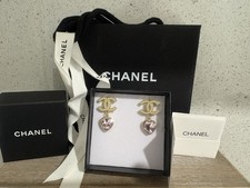 CHANEL 23 A CC LOGO seed Pearls, pink zirconia heart Drop gold Earrings With Box