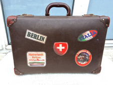 VINTAGE 1940-s HARD SUITCASE