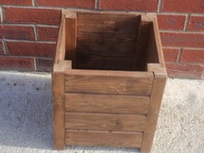 Small Square Planter suitable for indoor or outdoor use. Square Corners.