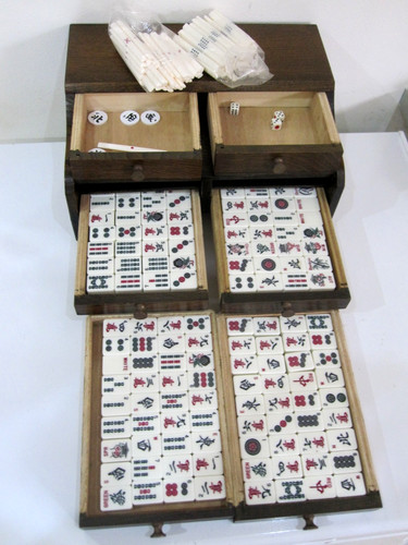 Vintage mahjong set - vintage,
