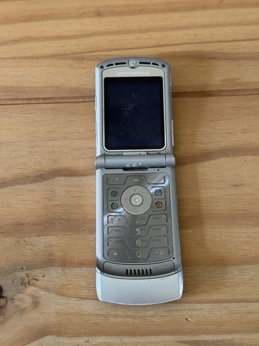 Motorola razr v3i silver flip - v3i,