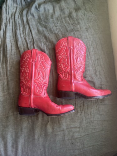 Red pull cowboy boots - red, up