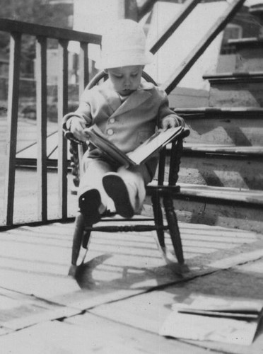 Child chair reading - reading, book