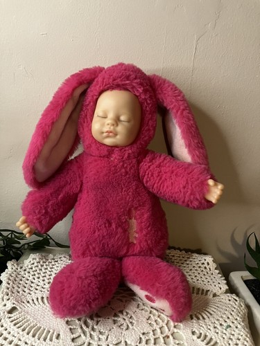 Sleeping baby pink rabbit - pink,