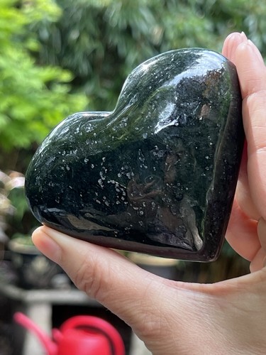 Jade nephrite crystal heart - jade,