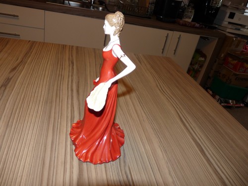Royal doulton pretty - royal, ladies