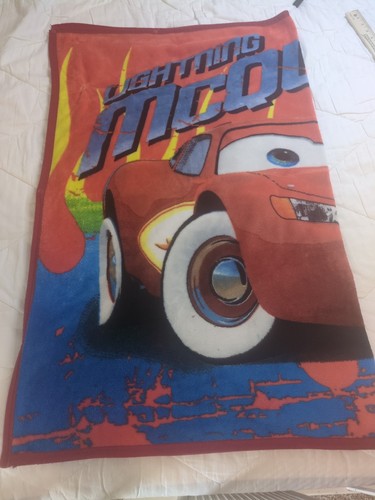 Pixar cars lighting mcqueen - cars,