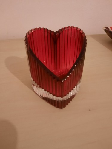 Red glass heart shaped - red,