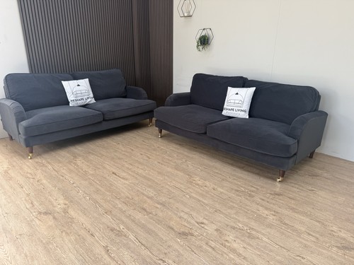Black velvet 3 seater - velvet,
