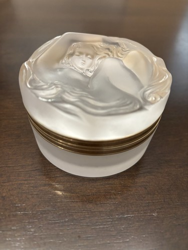 Lalique france frosted crystal - lalique,