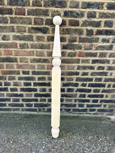 Pine roof gable - finial, with