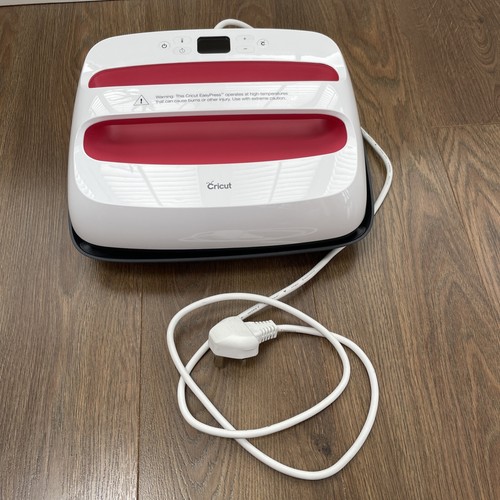Cricut easy press - cricut,