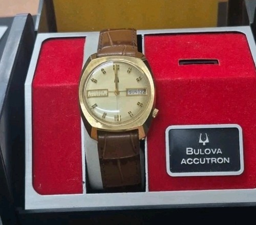 Bulova accutron - accutron, 💯