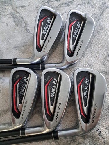 Stunning yonex ezone - stunning,