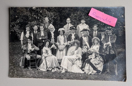 Old photo humour men - humour,