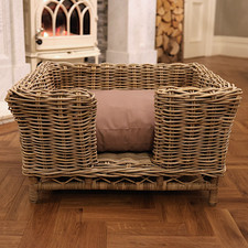 Handmade Luxury Rattan Pet Bed